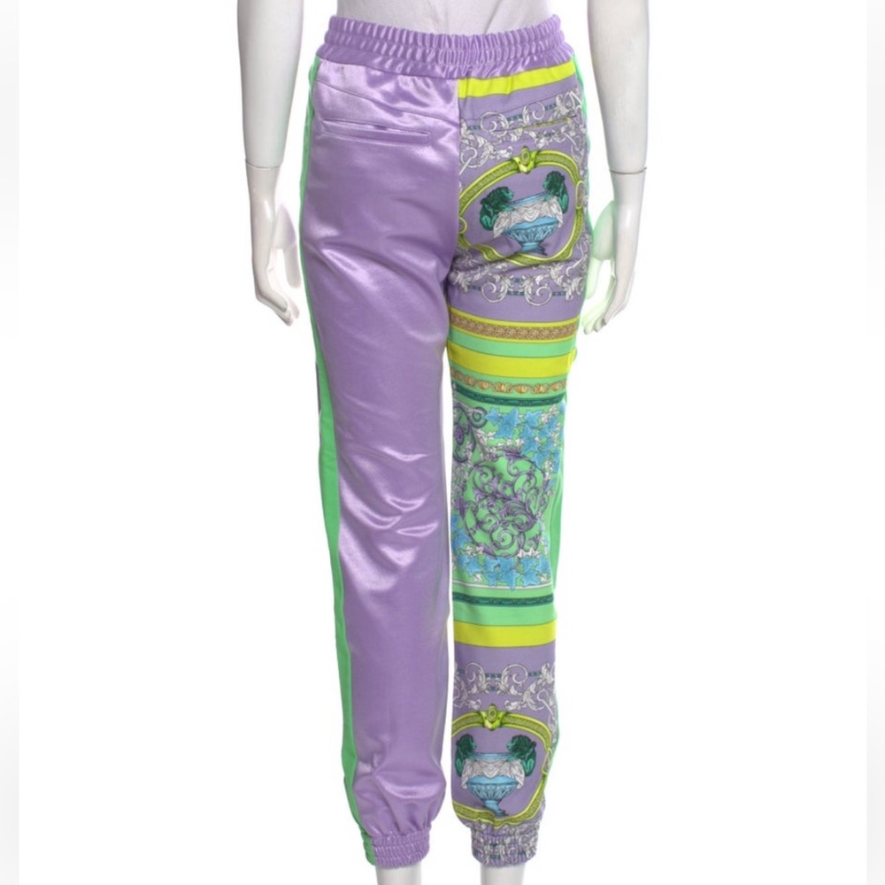 Versace Barocco mosaic print joggers NWT - Picture 6 of 9